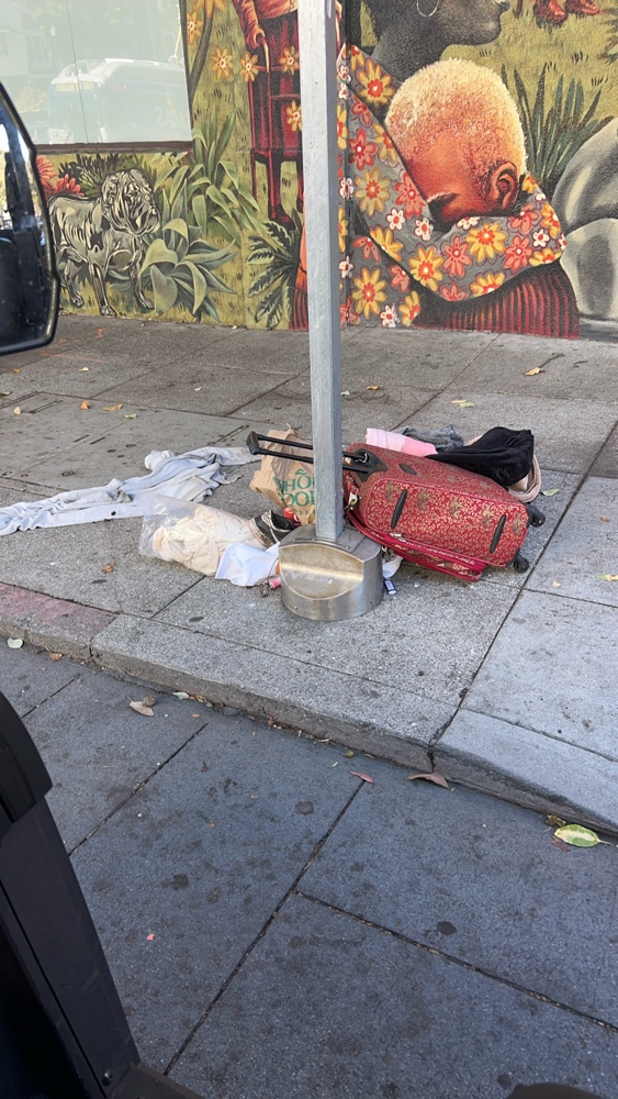 Photo attached to case 202000186960