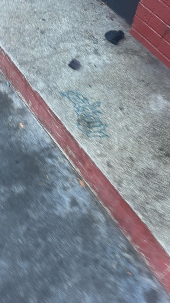 Photo attached to case 202000187879
