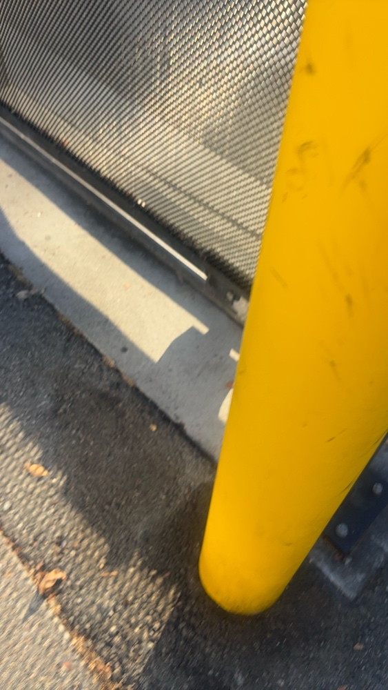 Photo attached to case 202000187893