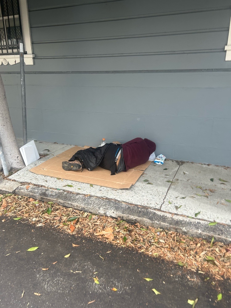 Photo attached to case 202000207652