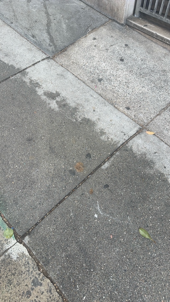 Photo attached to case 202000208370