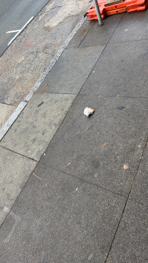 Photo attached to case 202000208449