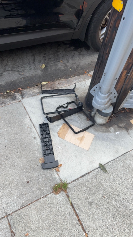 Photo attached to case 202000208463