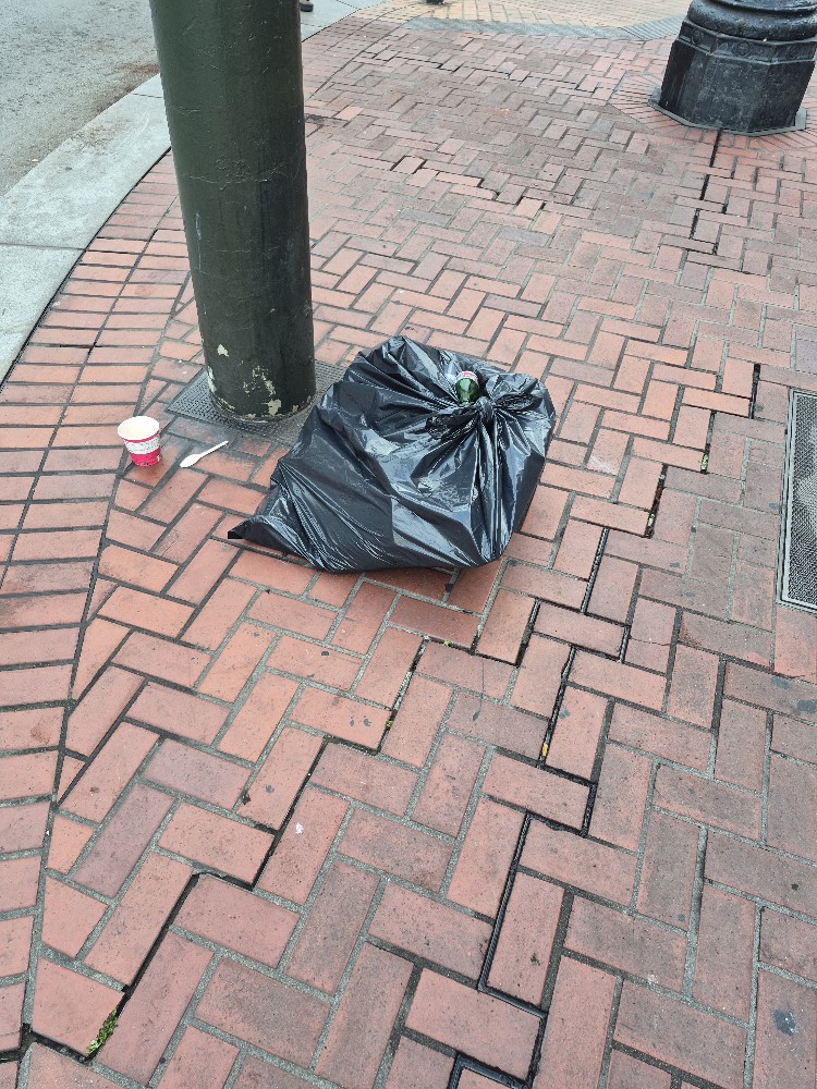 Photo attached to case 202000208554