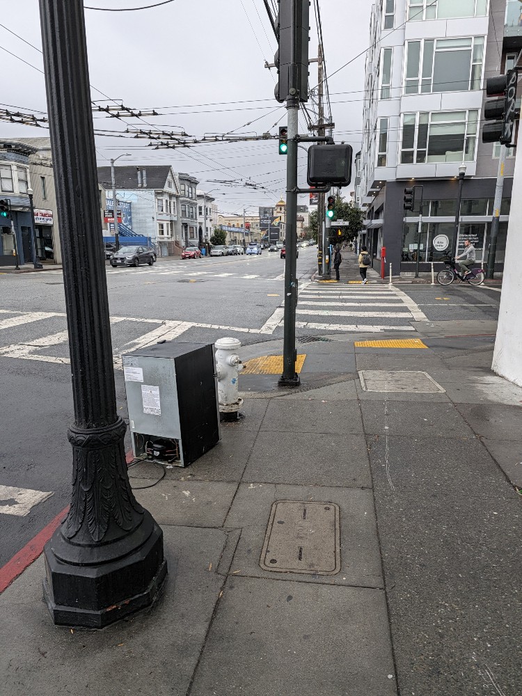 Photo attached to case 202000210089