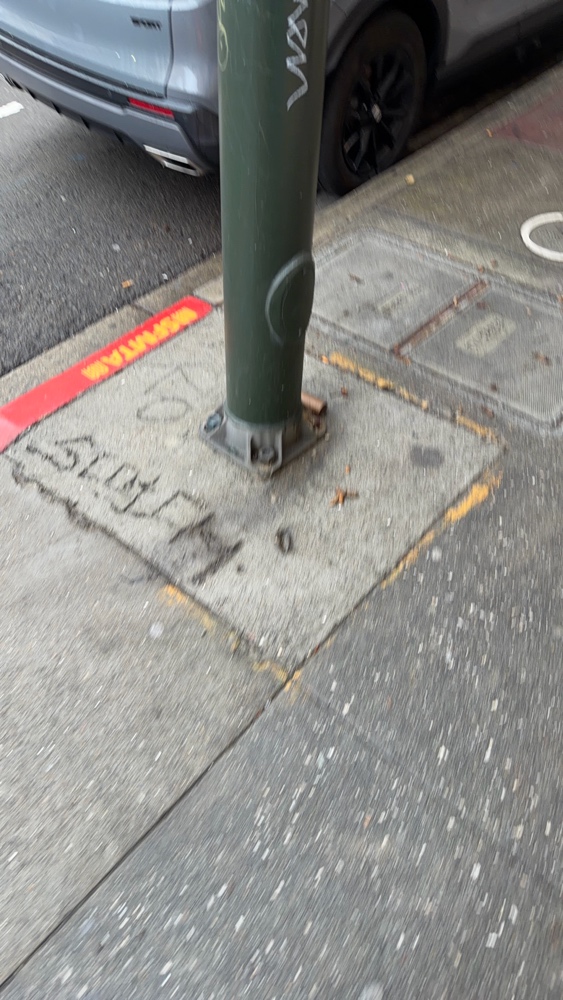 Photo attached to case 202000210184