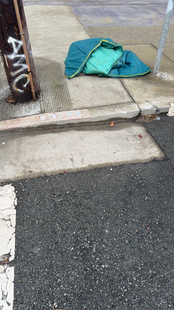 Photo attached to case 202000210809