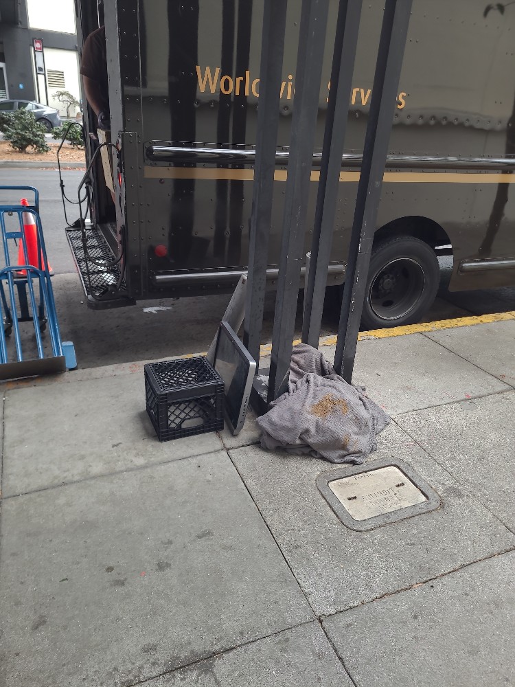 Photo attached to case 202000210810