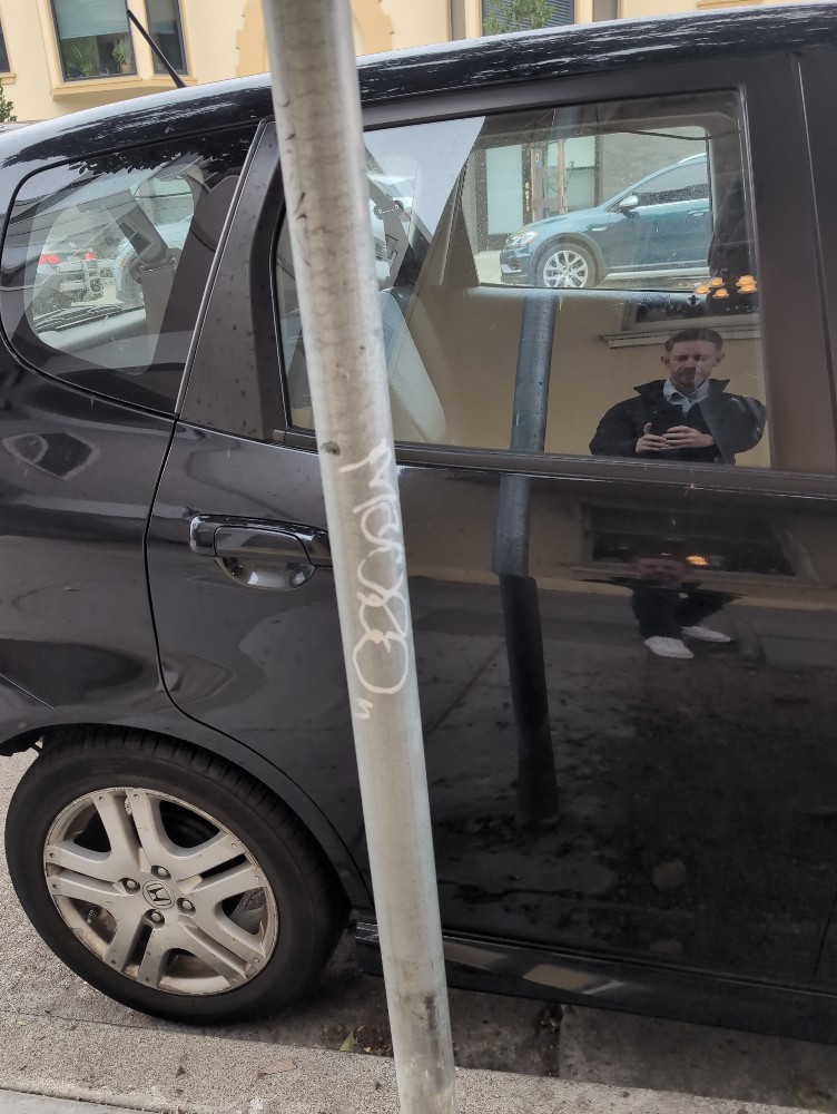 Photo attached to case 202000211199