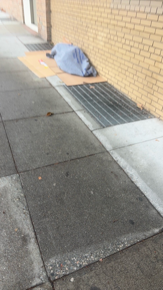 Photo attached to case 202000211512
