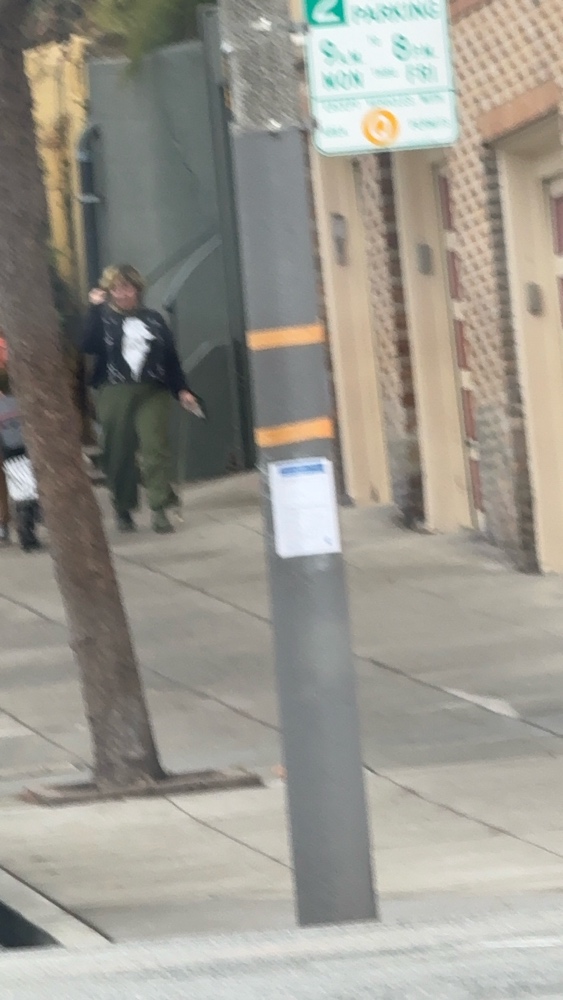 Photo attached to case 202000211685