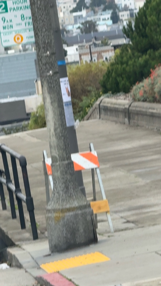 Photo attached to case 202000211696