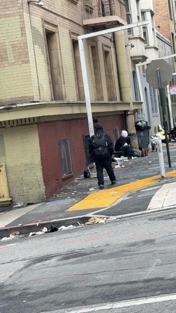 Photo attached to case 202000211774