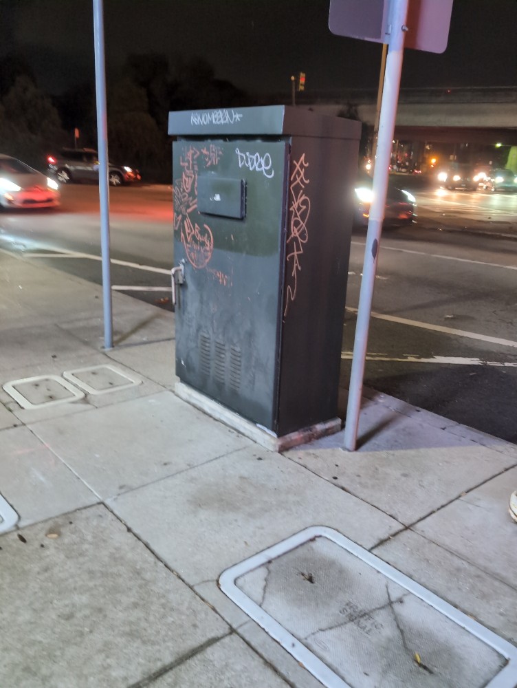 Photo attached to case 202000212368