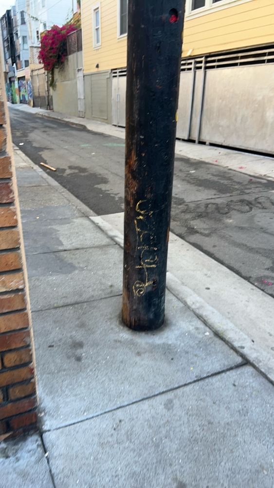 Photo attached to case 202000213350