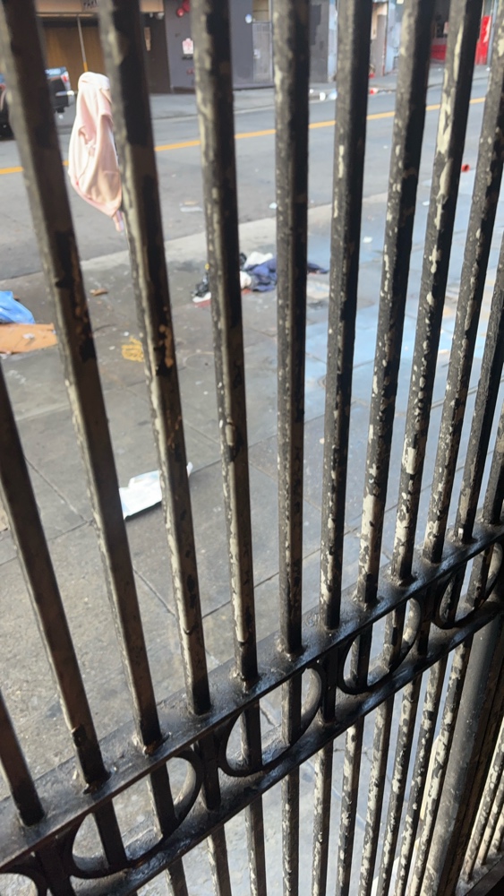 Photo attached to case 202000213597