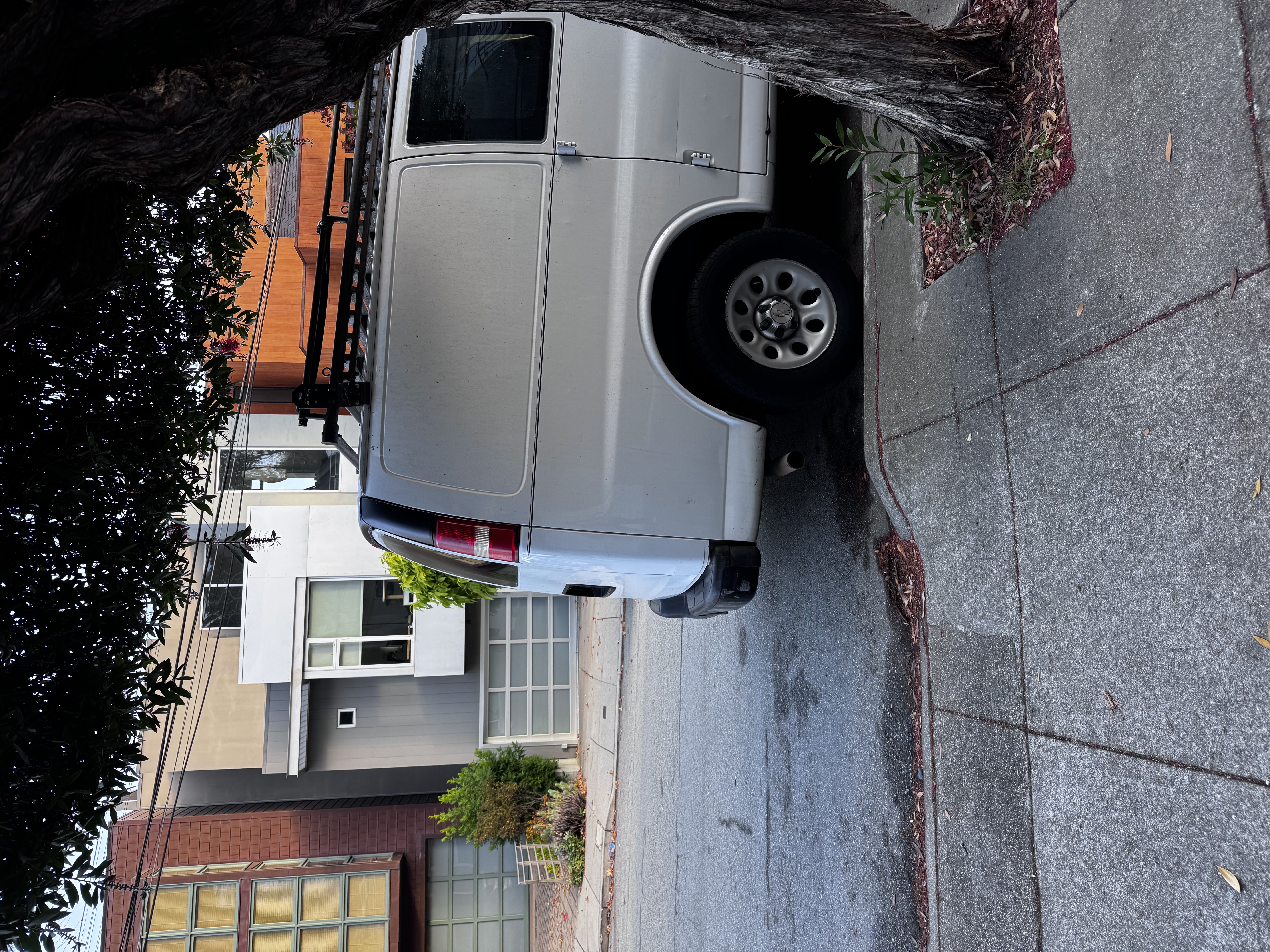 Photo attached to case 202000213660