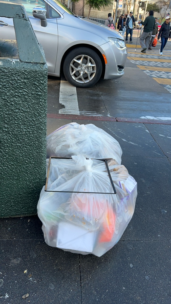 Photo attached to case 202000213784