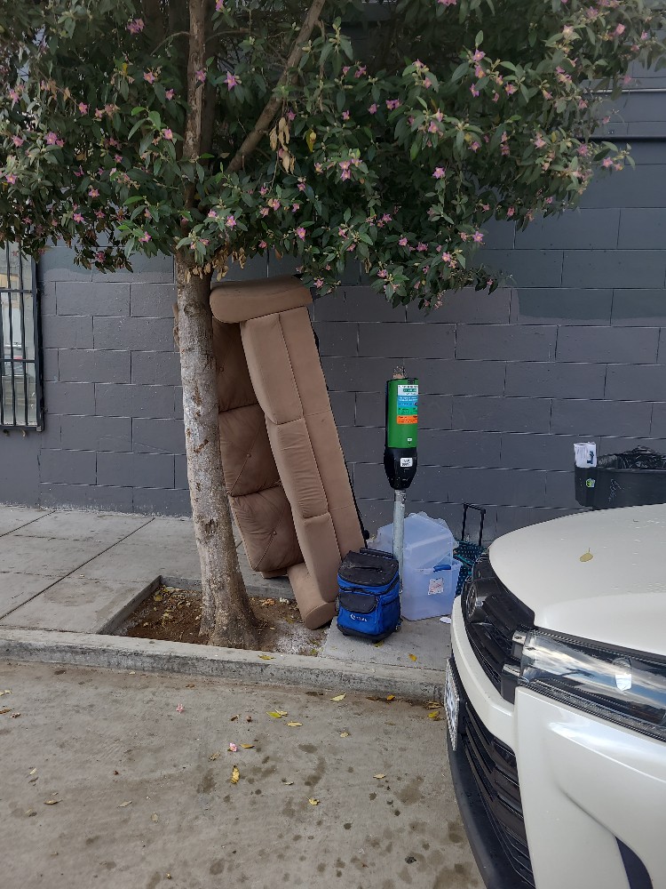 Photo attached to case 202000214269