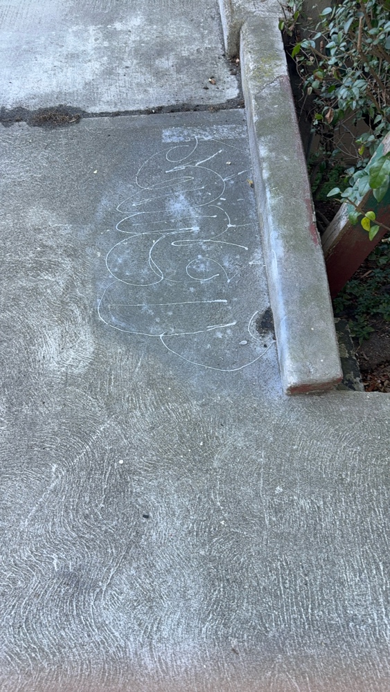 Photo attached to case 202000214642