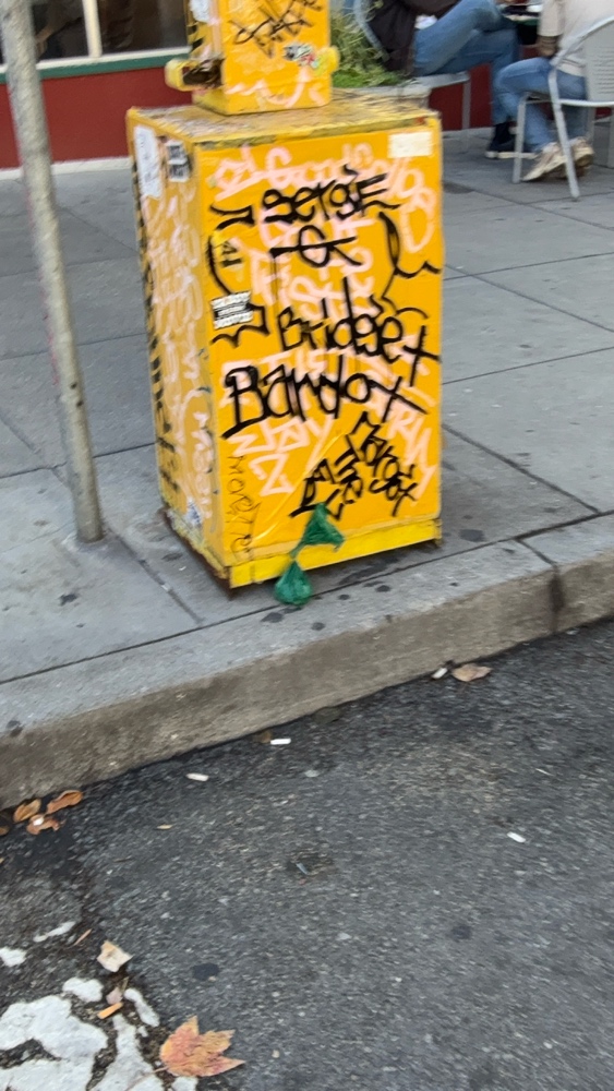 Photo attached to case 202000215039