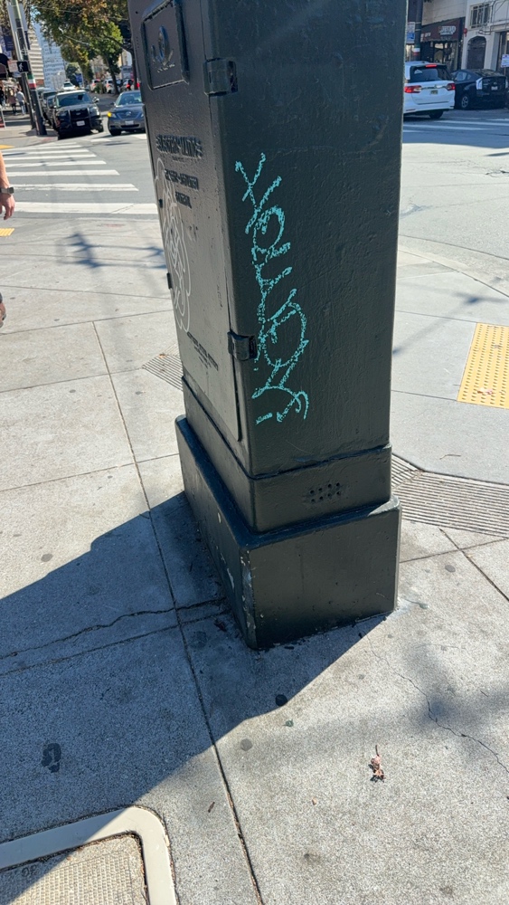 Photo attached to case 202000215189