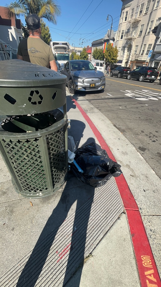 Photo attached to case 202000215241