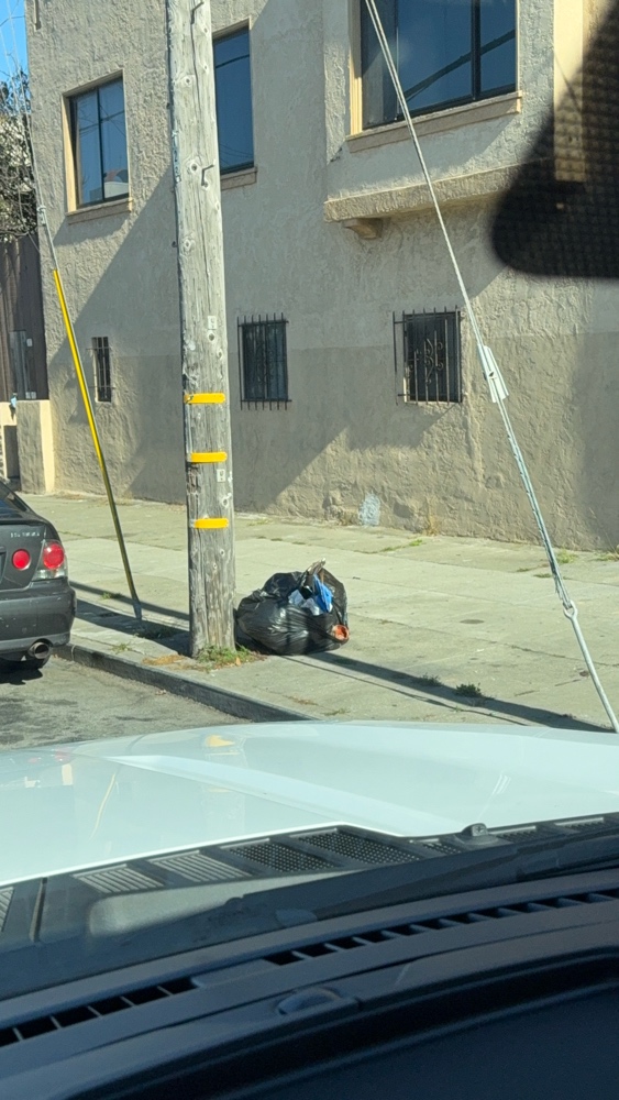 Photo attached to case 202000215489