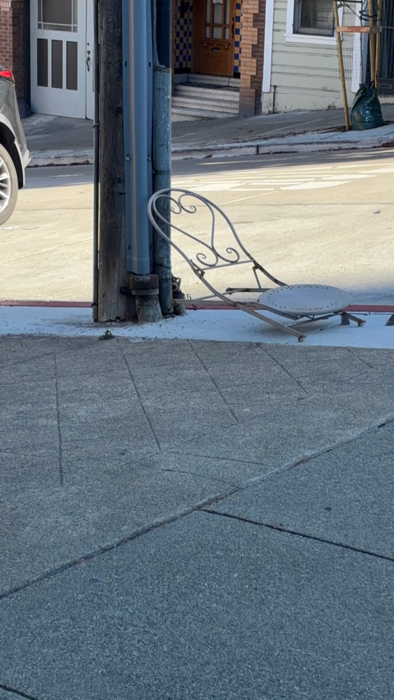 Photo attached to case 202000215632