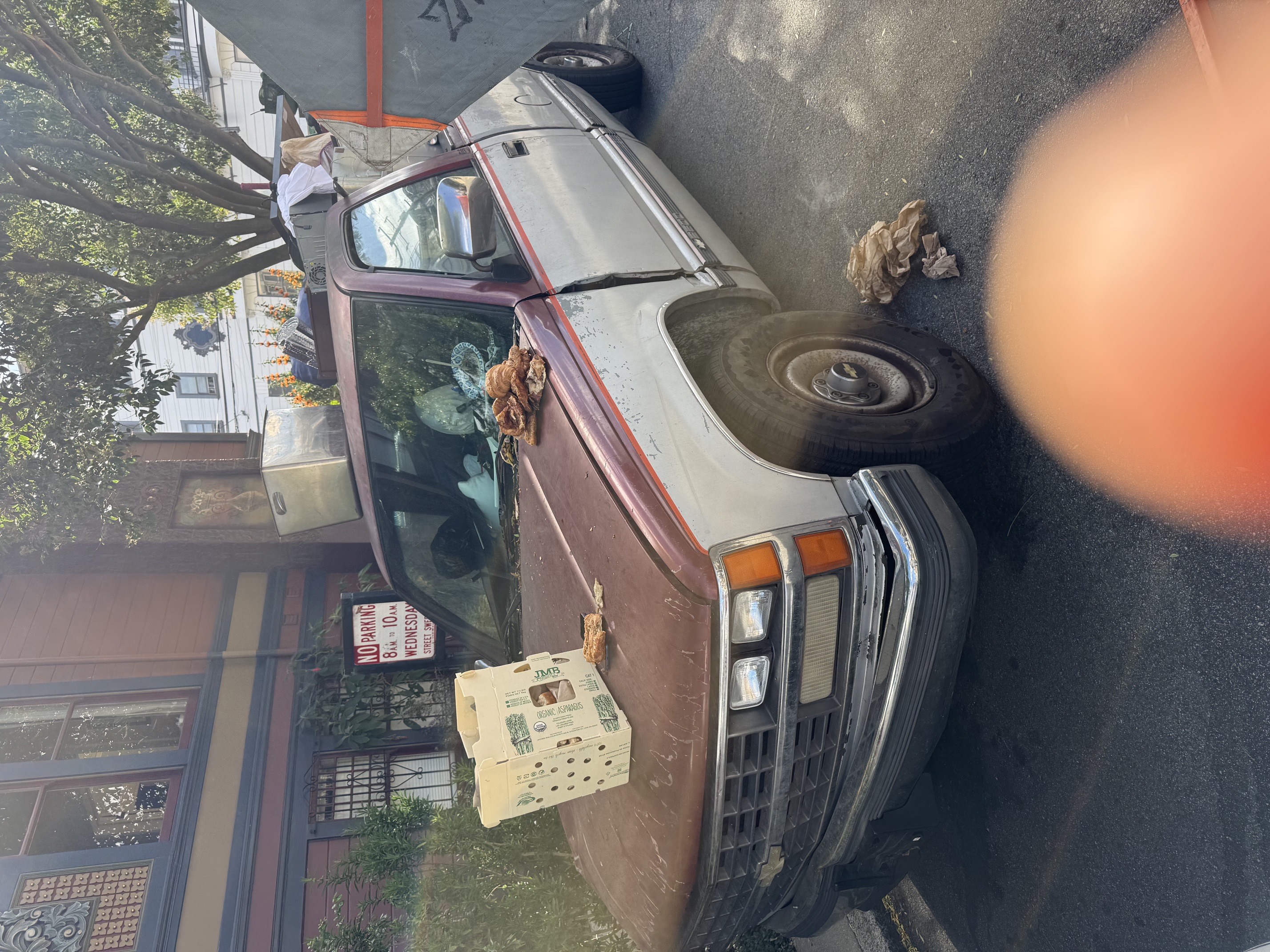 Photo attached to case 202000216138