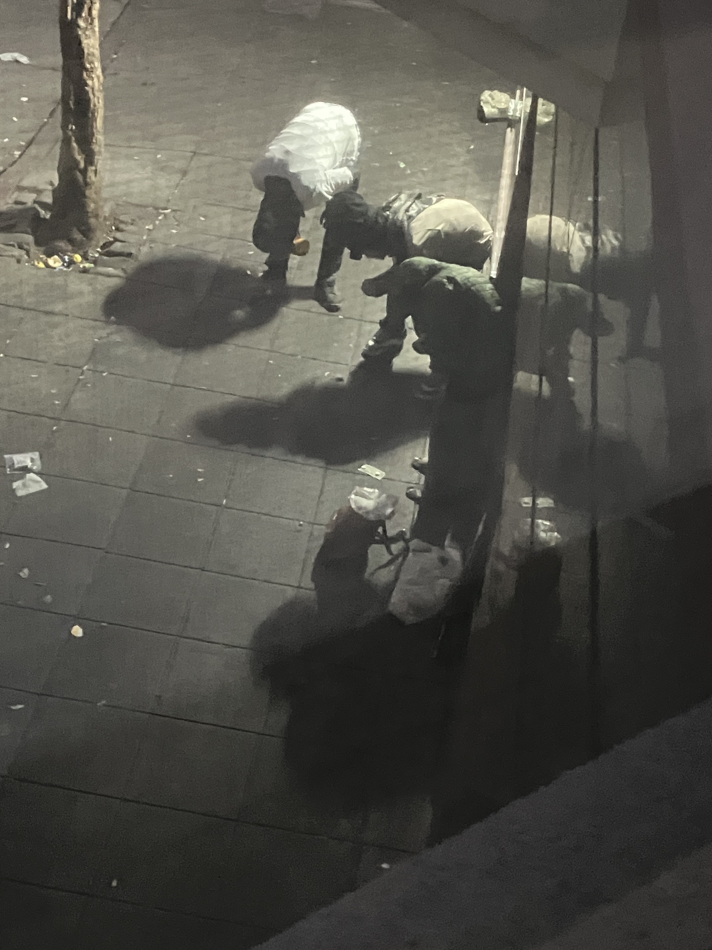 Photo attached to case 202000216233