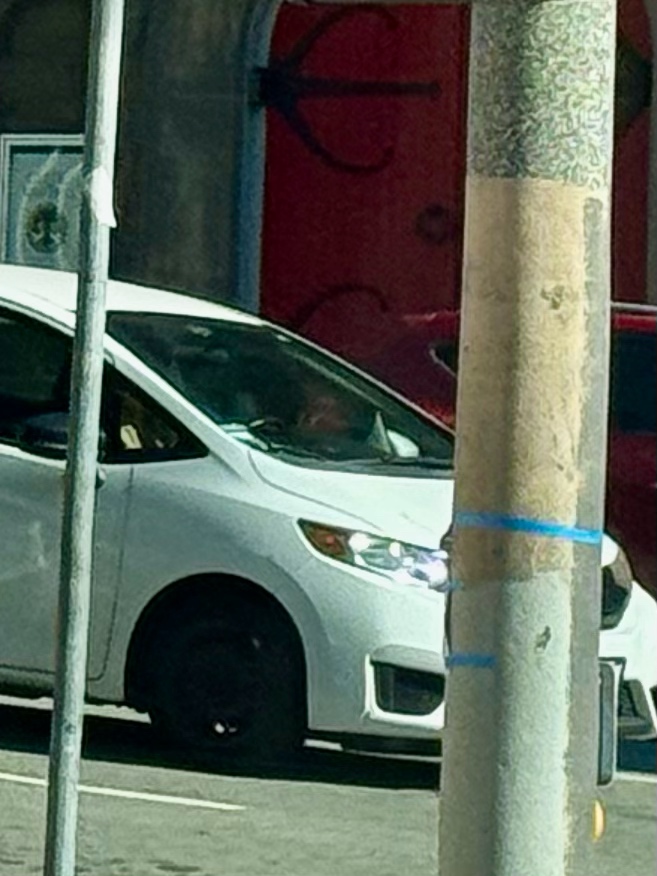 Photo attached to case 202000216307