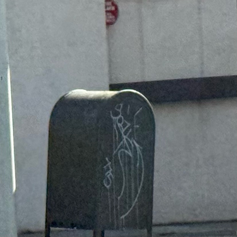 Photo attached to case 202000216379