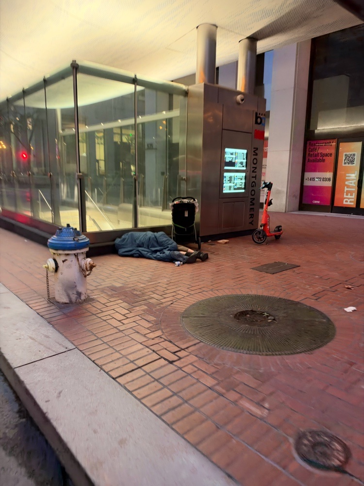 Photo attached to case 202000217408