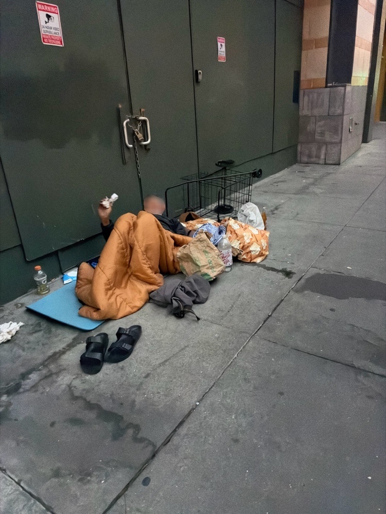 Photo attached to case 202000217419
