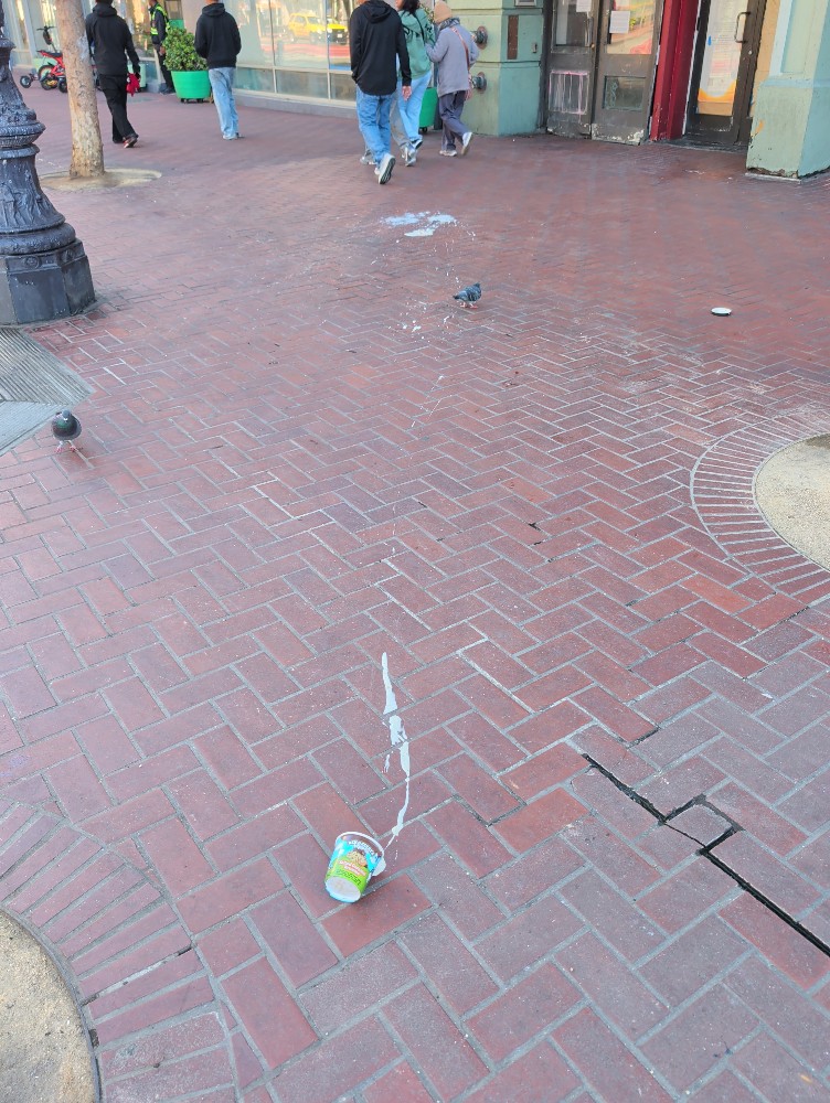 Photo attached to case 202000218968