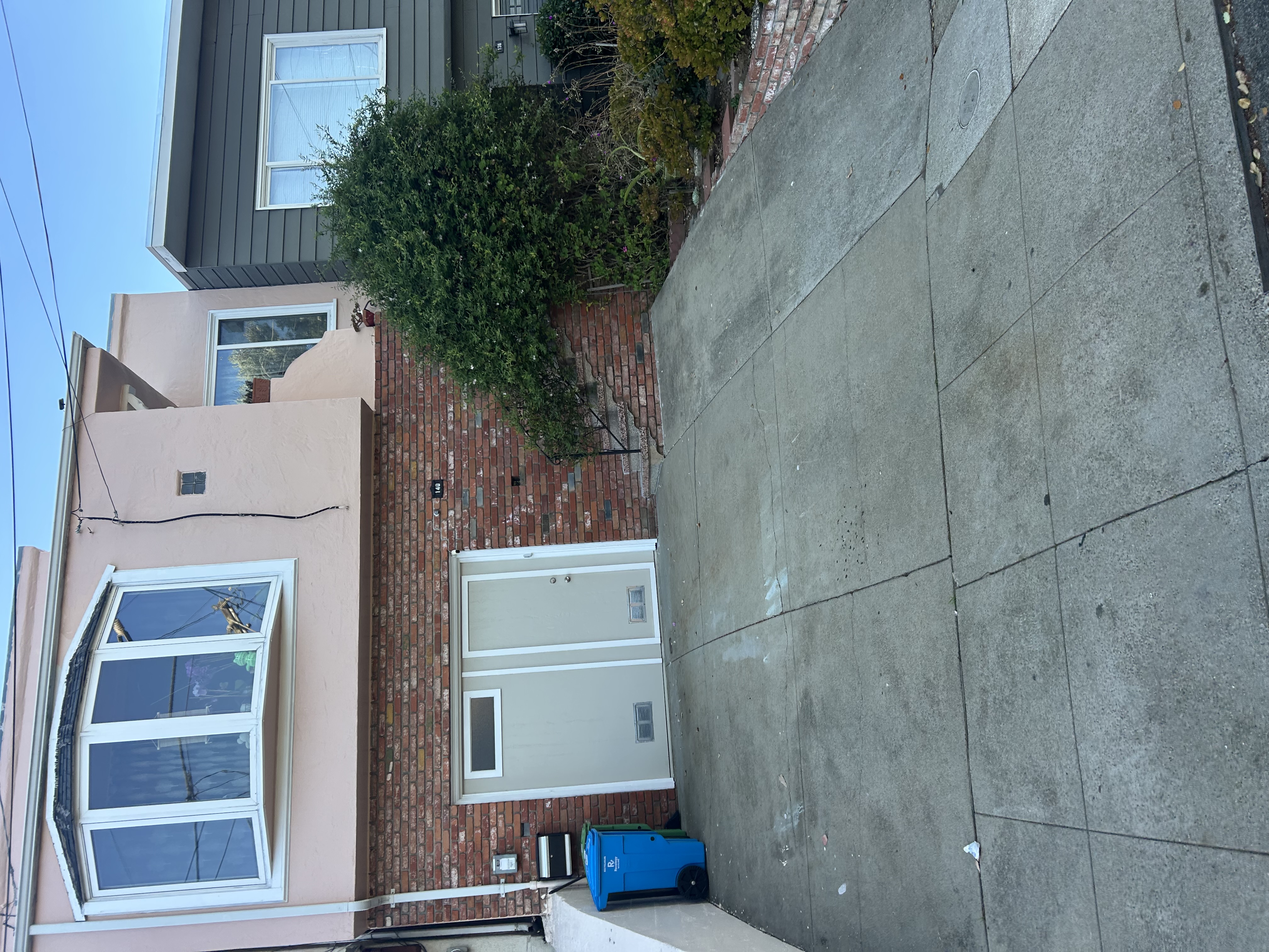 Photo attached to case 202000219481
