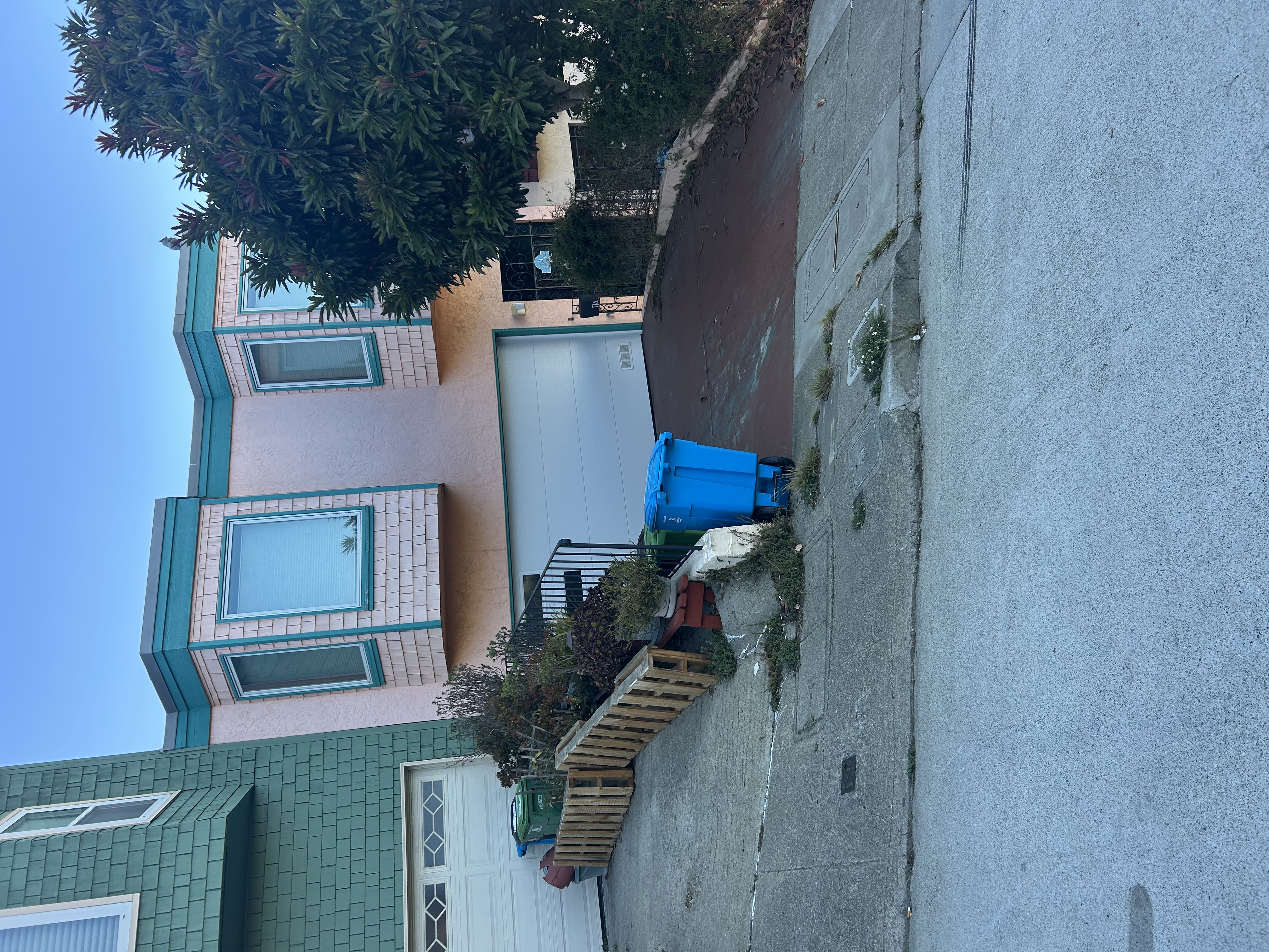 Photo attached to case 202000219496