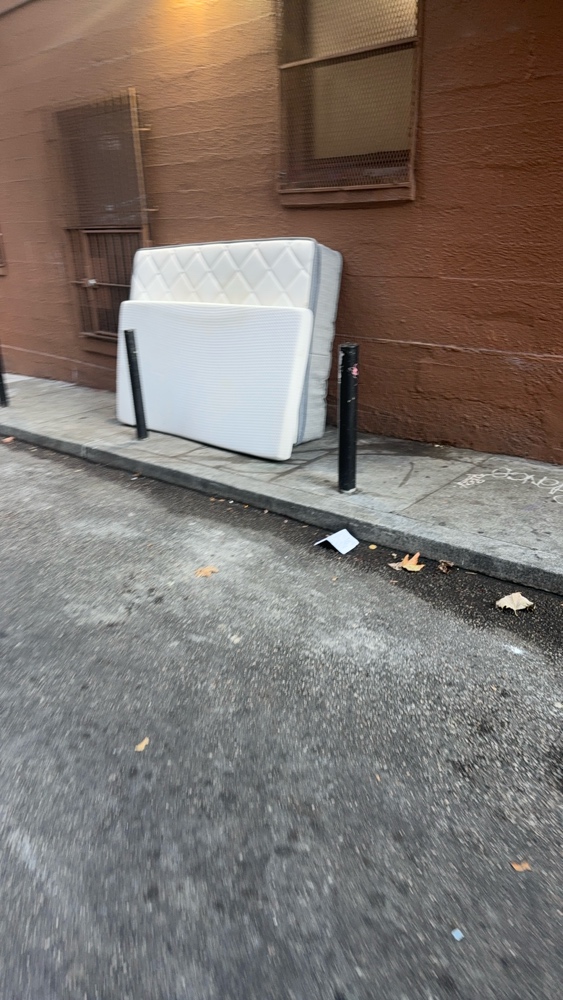 Photo attached to case 202000219580