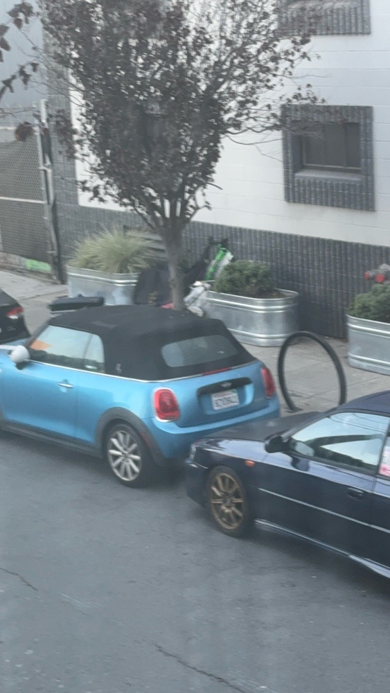 Photo attached to case 202000221375