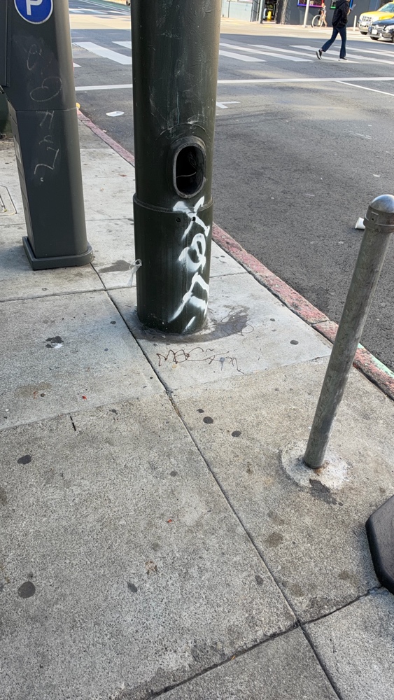 Photo attached to case 202000221864