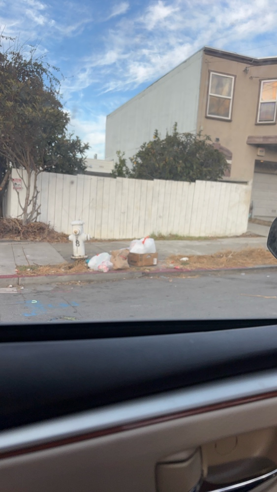 Photo attached to case 202000223405