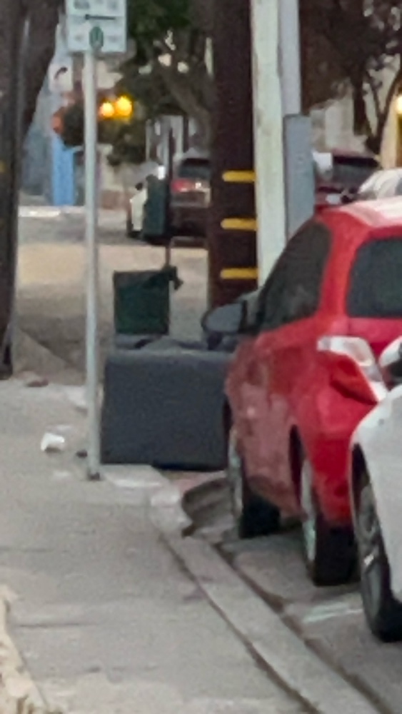 Photo attached to case 202000225121
