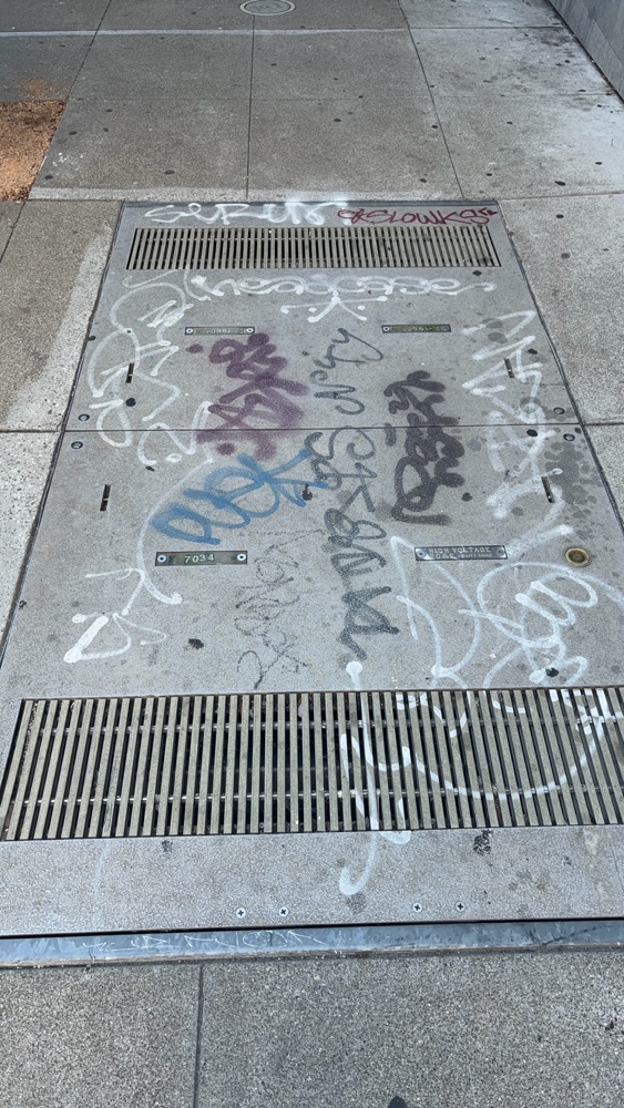 Photo attached to case 202000225625