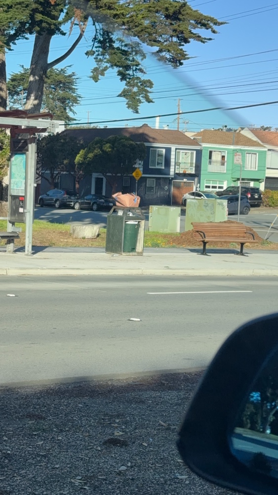 Photo attached to case 202000225904