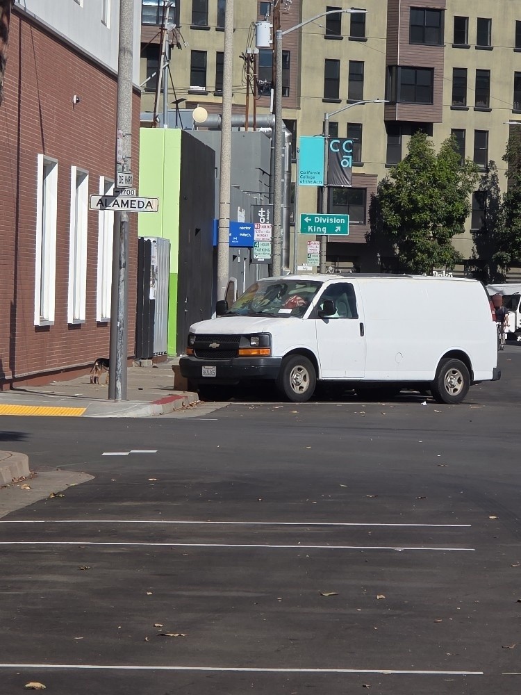 Photo attached to case 202000226536