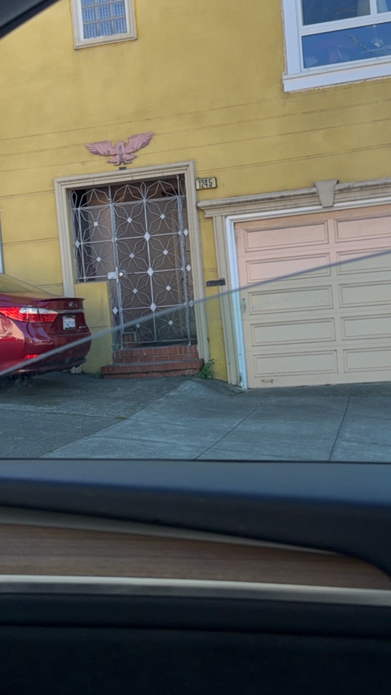 Photo attached to case 202000226657