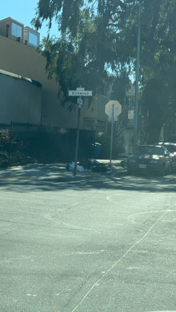 Photo attached to case 202000227603