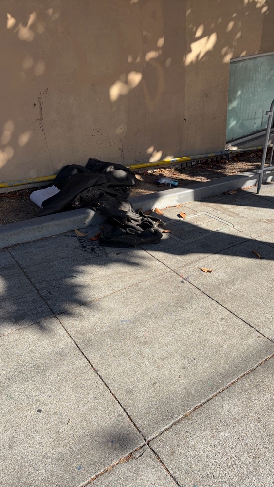 Photo attached to case 202000227741