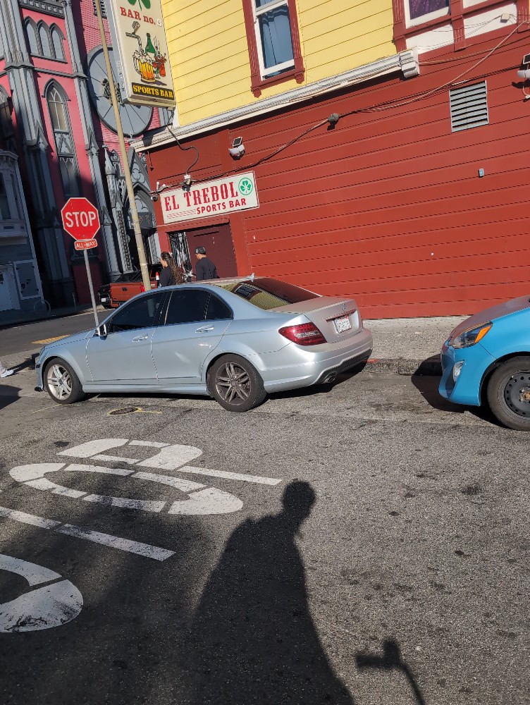 Photo attached to case 202000227849